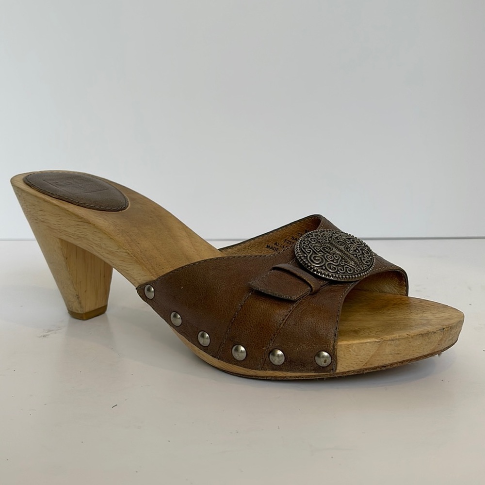 Frye Sammy Wooden Clog Sole Sandals Size 8